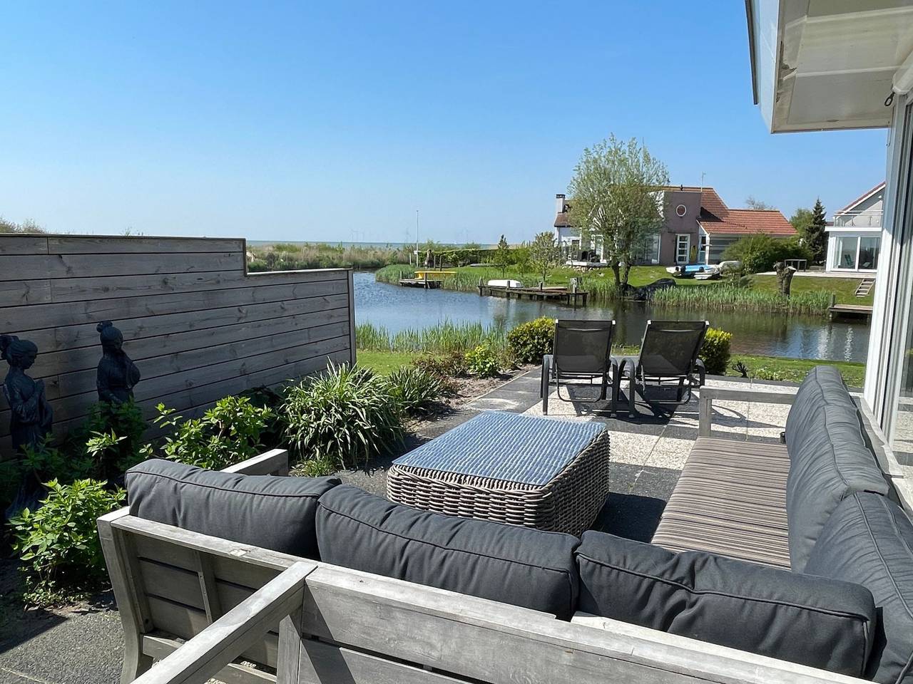 Fh Satijnduiker in Makkum, Ijsselmeer
