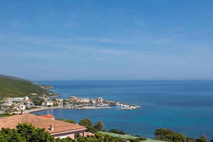 Appartement de vacances pour 4 personnes, avec jardin et terrasse