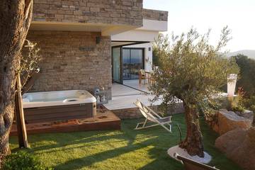 Gîte pour 4 personnes, avec jacuzzi et terrasse à Pianottoli-Caldarello