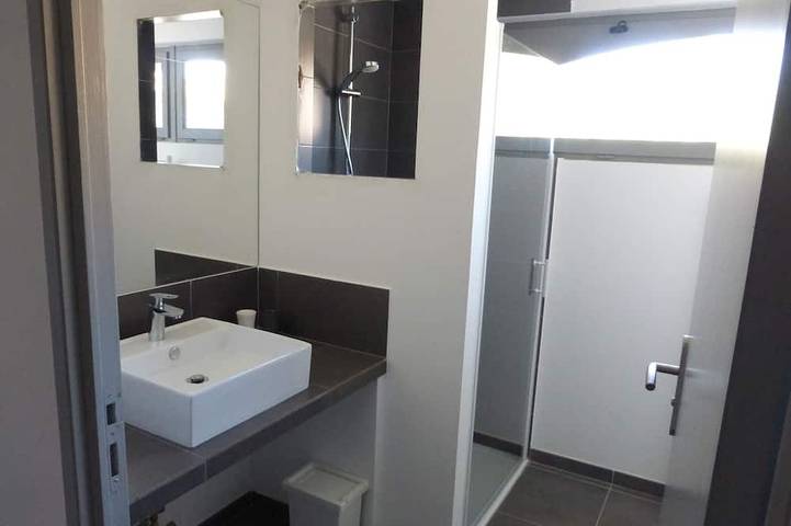 Schöne Villa in renovierten Landhaus in den Weinbergen in 5 ‚von St. Tropez in Gassin, Mittelmeerküste (Frankreich)
