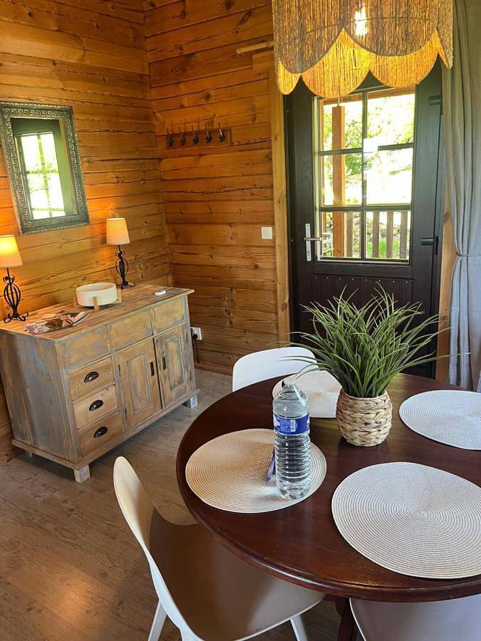 Gîte pour 4 personnes, avec piscine ainsi que jardin et vue dans Cascade d'Autoire - 3