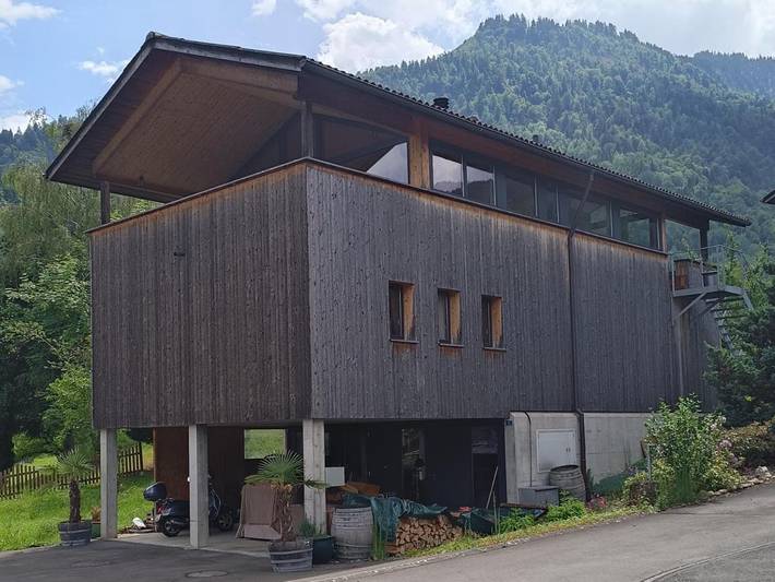 Ferienwohnung für 6 Personen, mit Balkon und Terrasse sowie Garten und Sauna in Giswil
