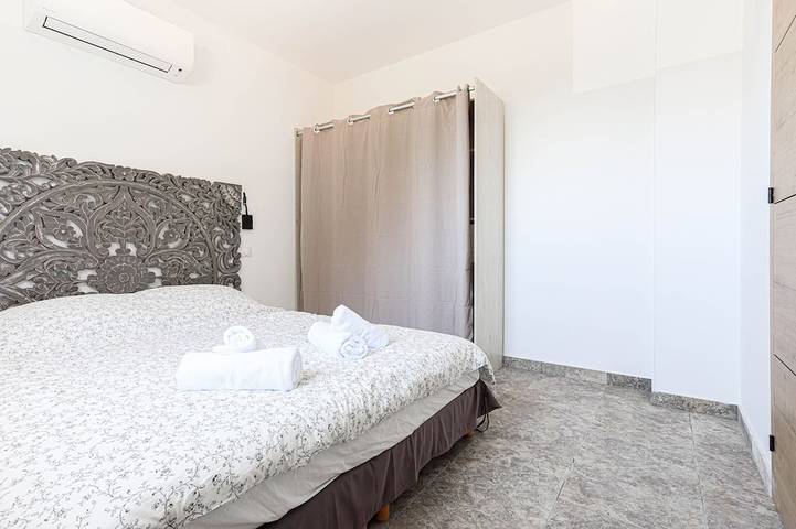 Ferienhaus für 4 Personen, mit Terrasse und Garten in Nizza - 3