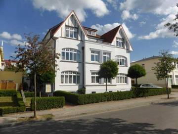 Ferienwohnung für 3 Personen, mit Balkon in Kühlungsborn