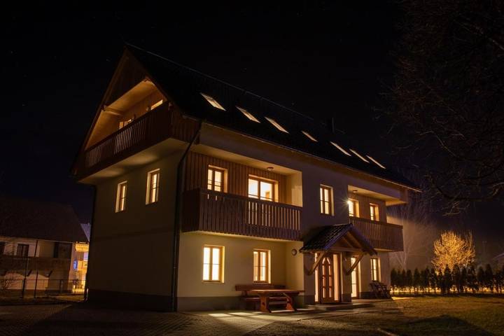 Maison d’hôte pour 2 personnes, avec Balcon ainsi que Jardin et Vue dans Bohinjsko Jezero