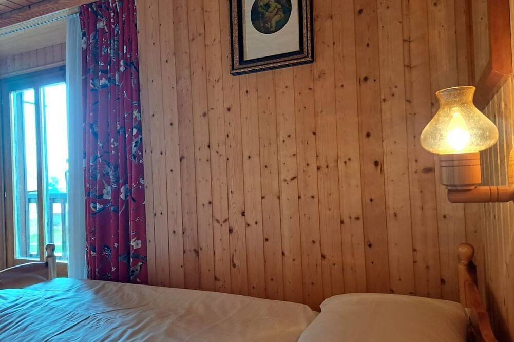 Ganze Wohnung, Geräumige Familienwohnung (Casetta di Carì) in Carì, Lepontinische Alpen