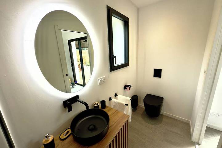 State-of-the-art lodge with private whirlpool, AC and high-speed wifi. in Boucau, Bayonne und Umgebung