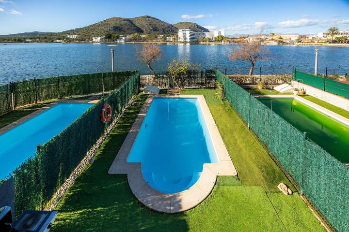 Chalet für 5 Personen, mit Balkon und Garten sowie Seeblick auf Mallorca
