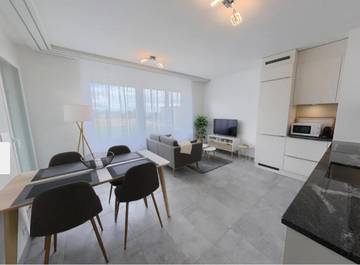 Gîte pour 2 personnes, avec balcon, animaux acceptés à Nyon