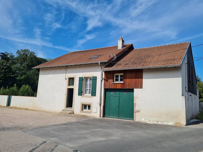 Gîte pour 4 personnes, avec jardin