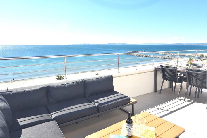 Ferienwohnung für 6 Personen, mit Meerblick und Terrasse sowie Pool in Roses - 2