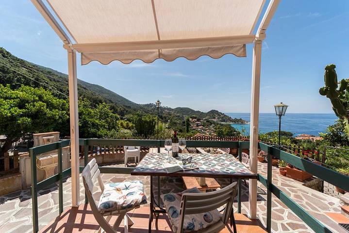 Vakantieappartement voor 2 personen, met balkon/terras op Elba