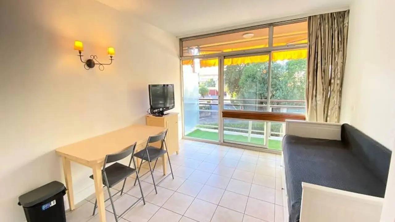 Apartamento vacacional entero, Ferienwohnung für 4 Personen (22 m²) in Cros-de-Cagnes in Saint-Laurent-du-Var, Costa mediterránea (Francia)