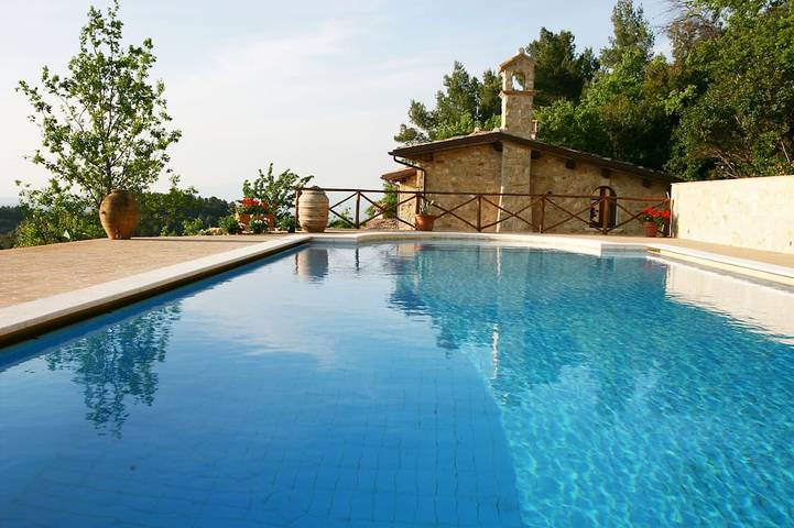 Villa für 7 Personen, mit Garten - 1