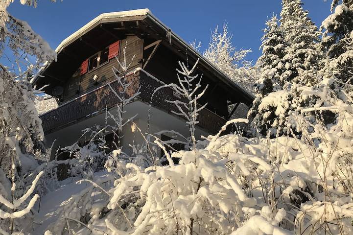 Chalet pour 8 personnes, avec Balcon et Jacuzzi à Le Biot