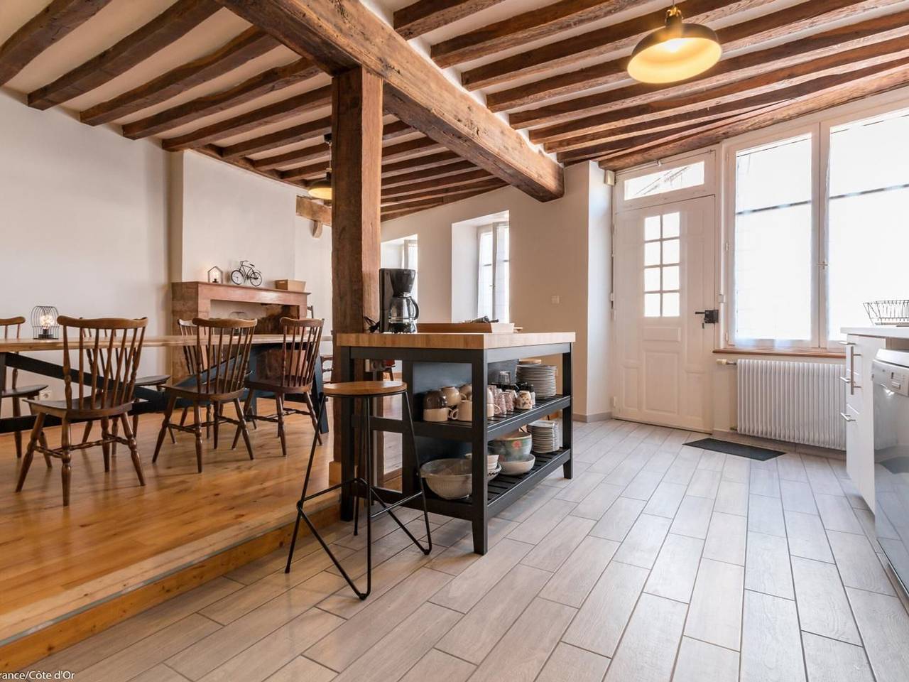Charmante Maison 4 Chambres avec Animaux Admis à Nuits-St-Georges in Nuits-Saint-Georges, Région de Beaune