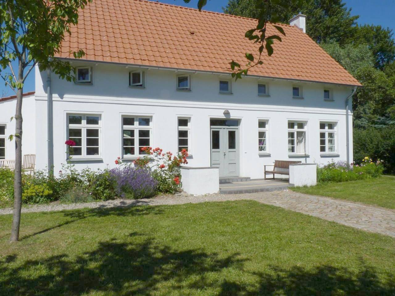 Five-Bedroom House in Warnkenhagen, Kalkhorst