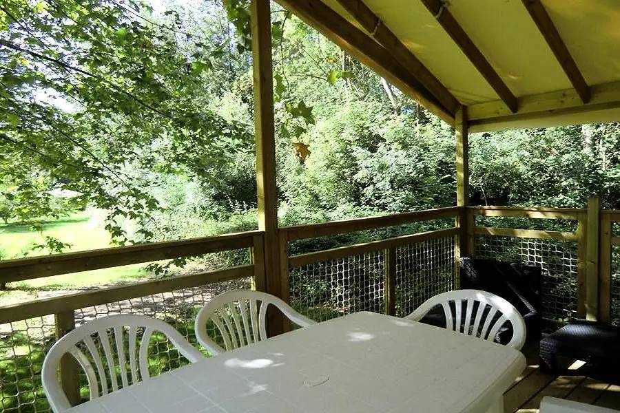 Ecolodge sur Pilotis 3 Pièces 4 Personnes in Nort-sur-Erdre, Région de Châteaubriant