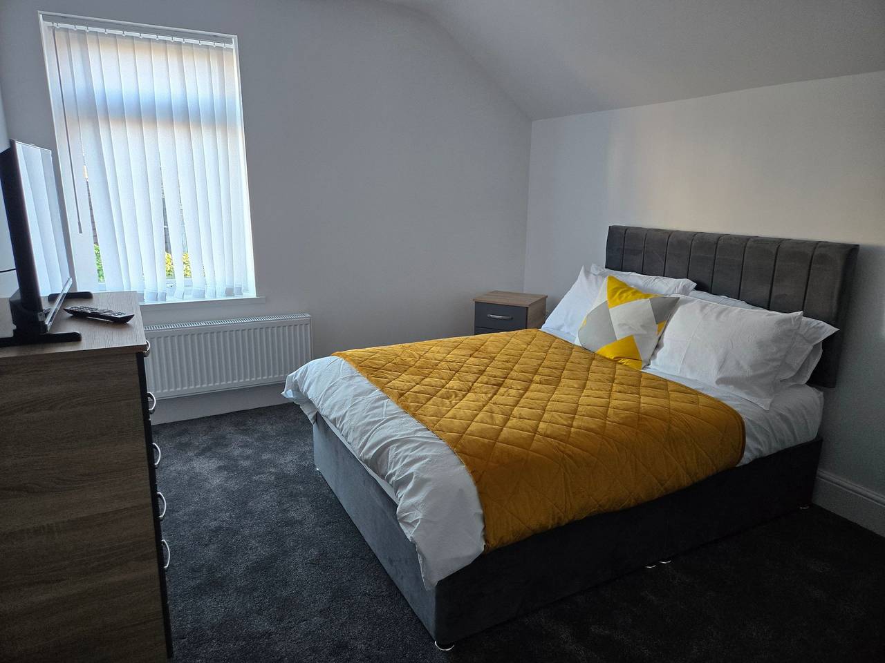 Acogedoras habitaciones en Bedford con instalaciones compartidas in Bedford