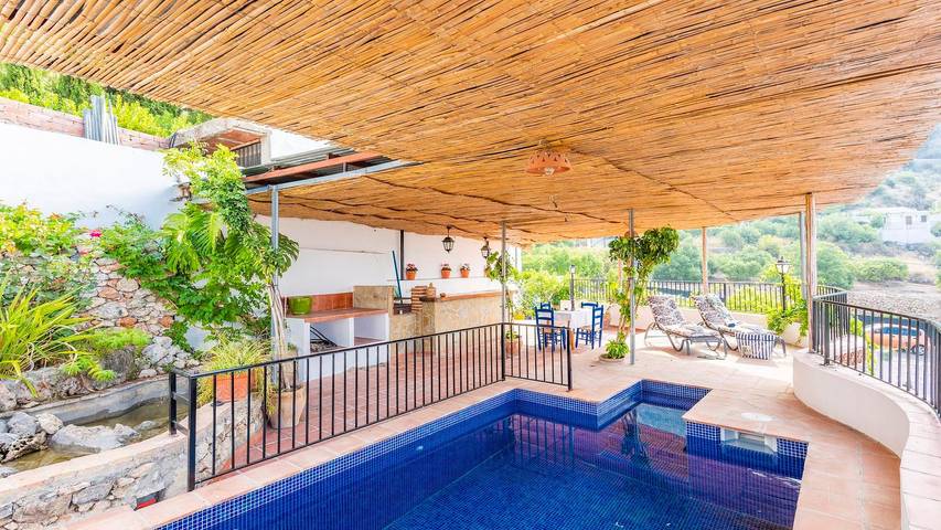 Casa rural para 4 personas, con balcón/terraza y piscina en Frigiliana - 2