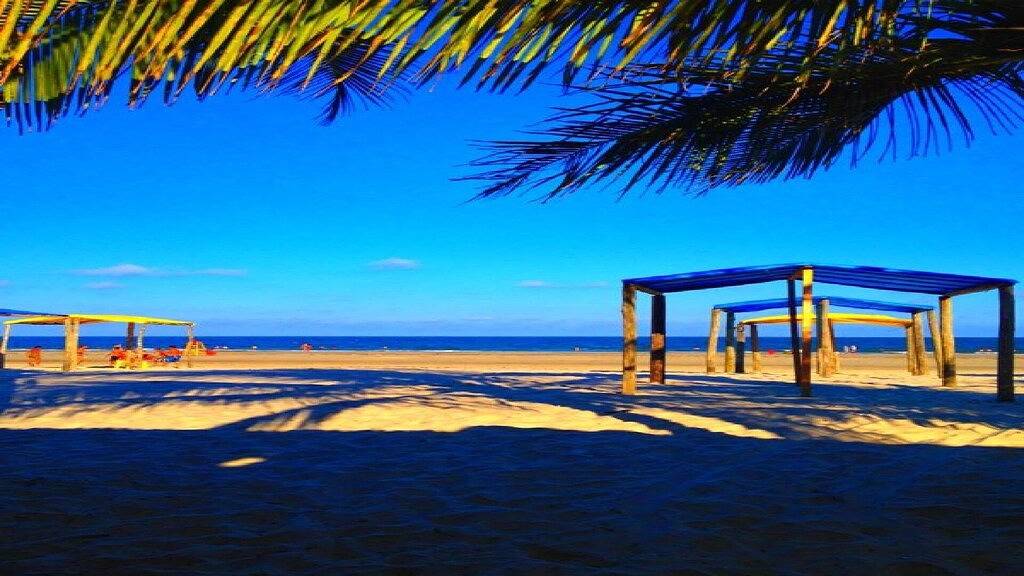 Tolles Haus Mit Pool, Klimaanlage Und Garage Für 08 Autos in Cananéia, Litoral Sul de São Paulo