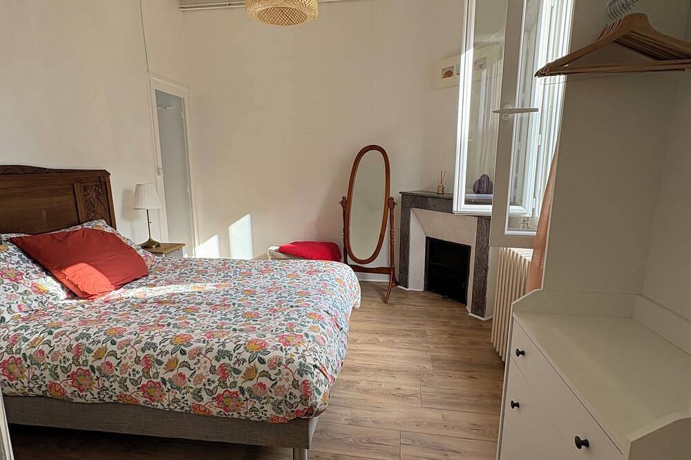 L'Echoppe bordelaise (private garden, ideal for couples/families) in Talence, Bordeaux und Umgebung