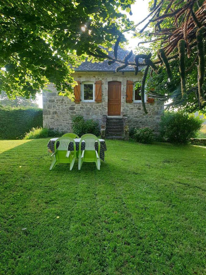 Appartement entier, Charmante maison à la campagne in Gimel-les-Cascades, Région de Tulle