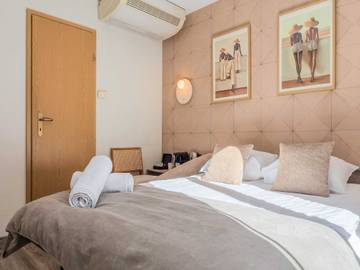 Appartement De Vacances pour 4 Personnes dans Pâquis, Genève, Photo 4