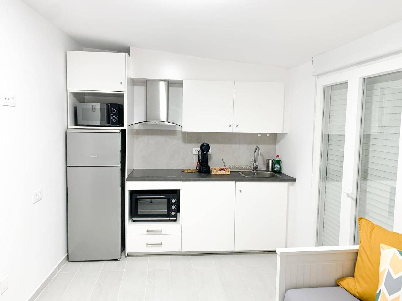 Apartamento inteiro, One-Bedroom Apartment in Praia de Caneliñas (Sanxenxo), Sanxenxo