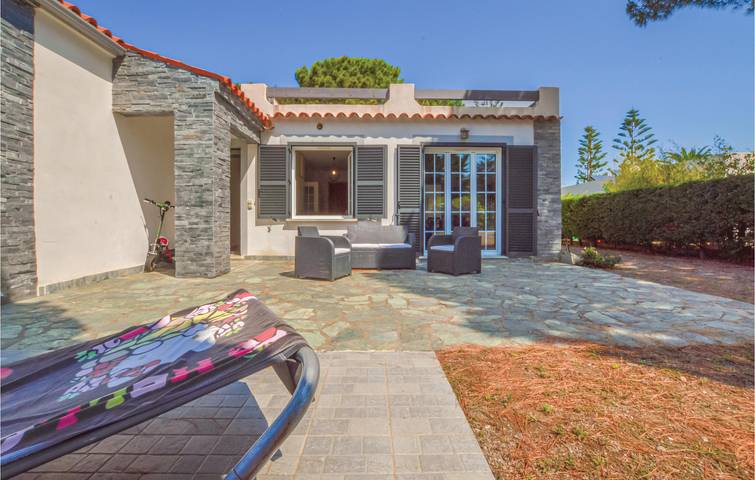 Appartement en bord de mer avec piscine et terrasse, Wifi in Saint-Florent, Région de Calvi