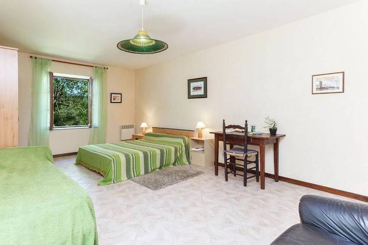 Location de vacances pour 5 personnes, avec jardin à Peyzac-le-Moustier - 4