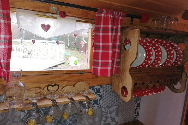 Gîte pour 2 personnes, avec piscine et jardin à Celles-sur-Plaine - 4