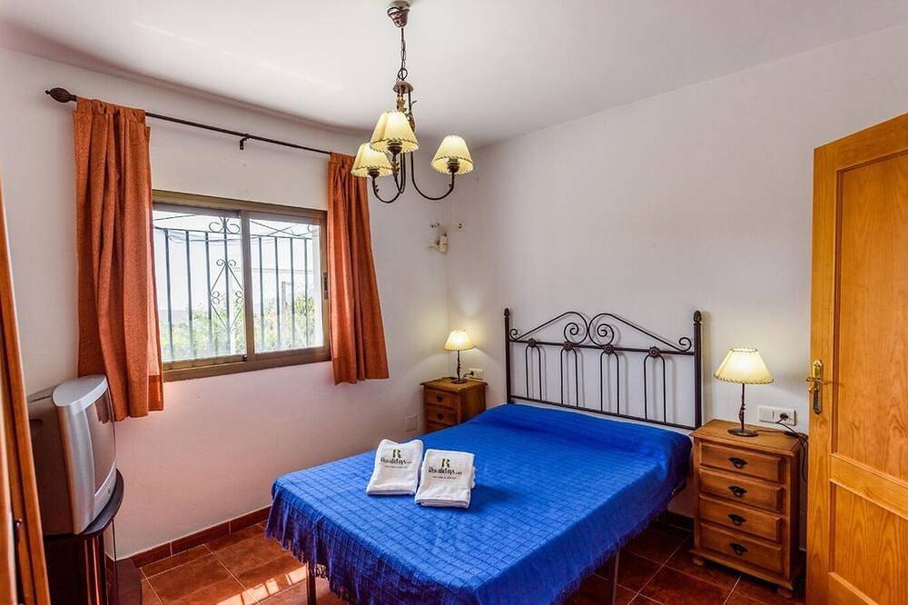 Casa Los Pérez Sedella by Ruralidays in Sedella, Málaga Provinz