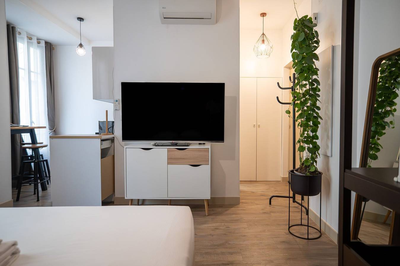 Studio entier, Guestready - Studio Lumineux et Élégant in Nice, Région de Nice
