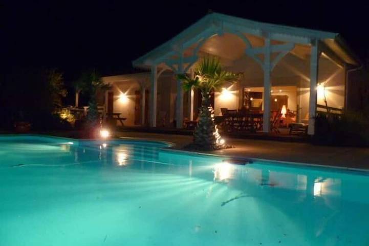 Villa pour 6 personnes, avec jardin et terrasse - 1