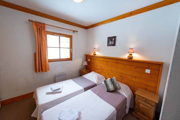 Oz Station Alpe d'Huez Private Chalet, Fuße der Pisten, Wi-Fi, klare Sicht in Oz, Nationalpark Écrins