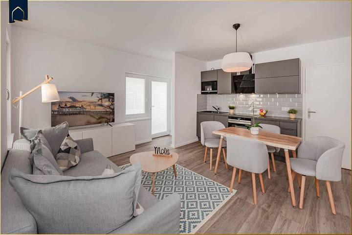 Ganze Wohnung, Moderne Ferienwohnung in Ahlbeck mit Balkon, nur 150 m zum Strand in Drei Kaiserbäder, Heringsdorf