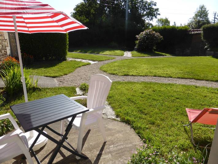 Gîte pour 3 personnes, avec jardin et terrasse en Bretagne - 2