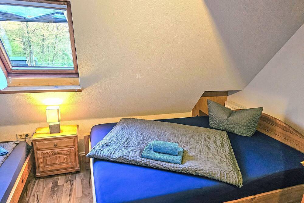 Ganze Wohnung, Für zwei bis drei Personen im Dachgeschoss in Selk, Schleswig & Umgebung