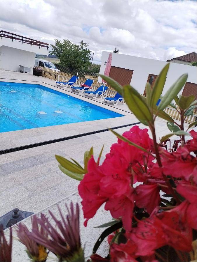Alojamiento y desayuno para 2 personas, con piscina y jardín en Distrito de Vila Real - 2