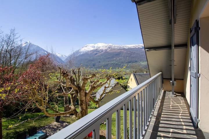 Gîte pour 12 personnes, avec terrasse et jardin, animaux acceptés à Préchac - 2