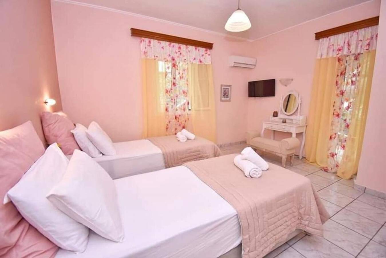 Studio voor 2 Personen in Agios Gordios, Corfu