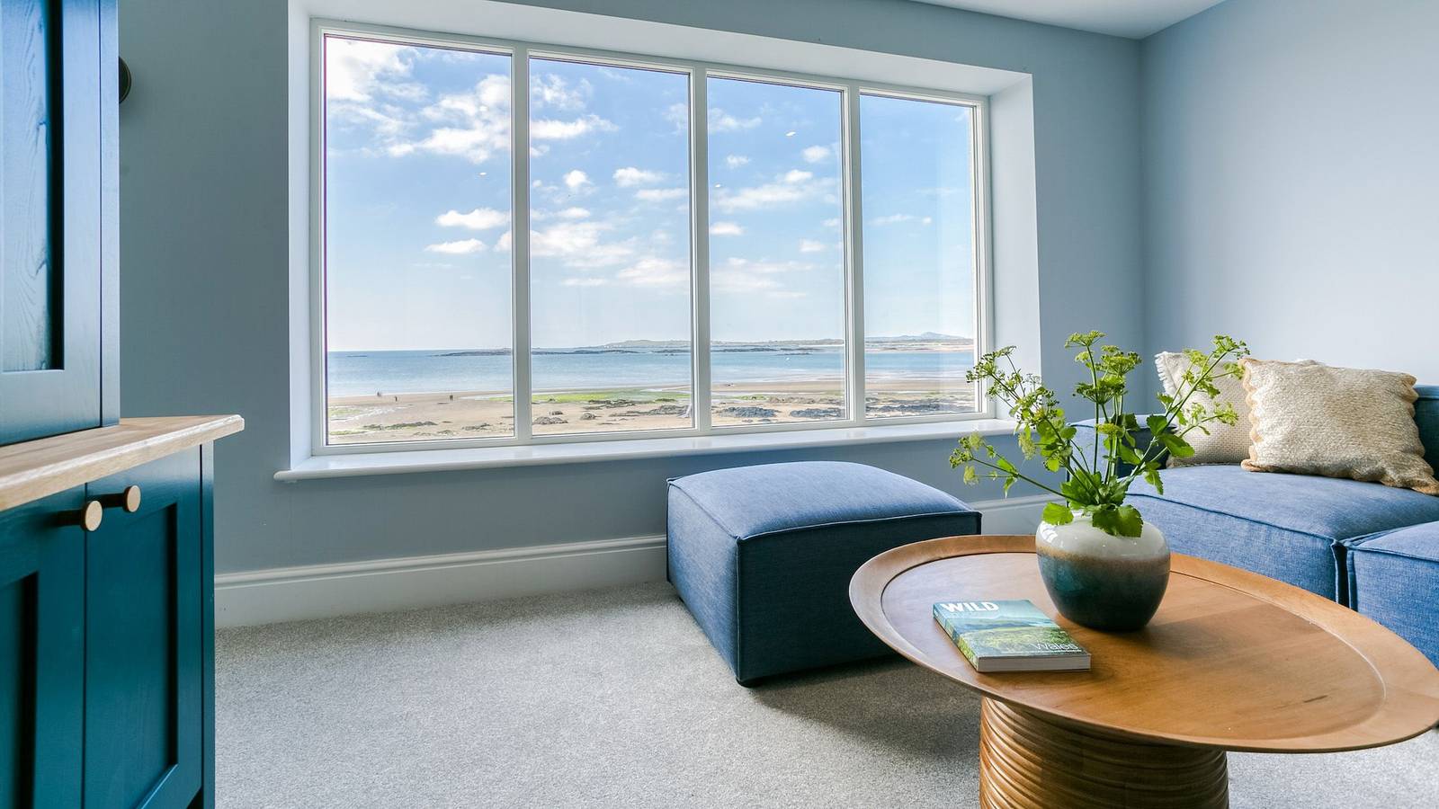 Cottage for 12 People in Rhosneigr, Isle of Anglesey