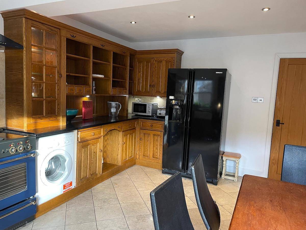 Traditional Elegant Spacious English home, 4bdr in Greenwich, London