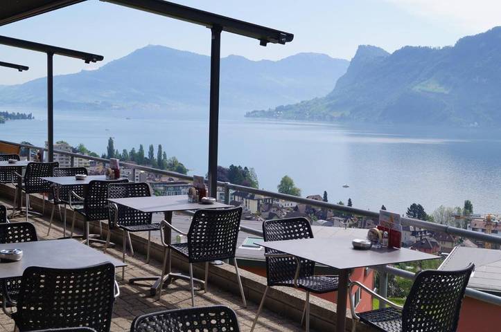 Hotel für 2 Personen, mit Terrasse und Garten in Nidwalden - 2
