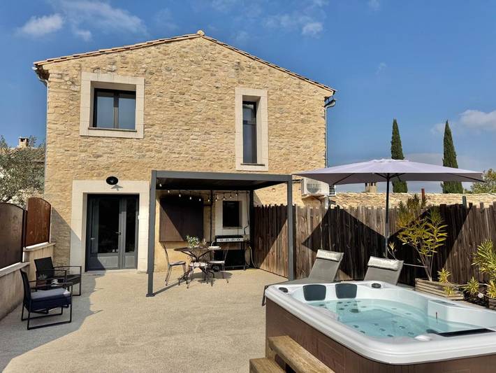 Maison de vacances pour 2 personnes, avec jardin ainsi que terrasse et jacuzzi - 1