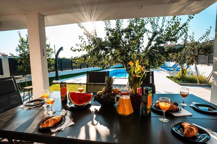 Villa für 6 Personen, mit Garten und Pool in Split-Dalmatien - 3