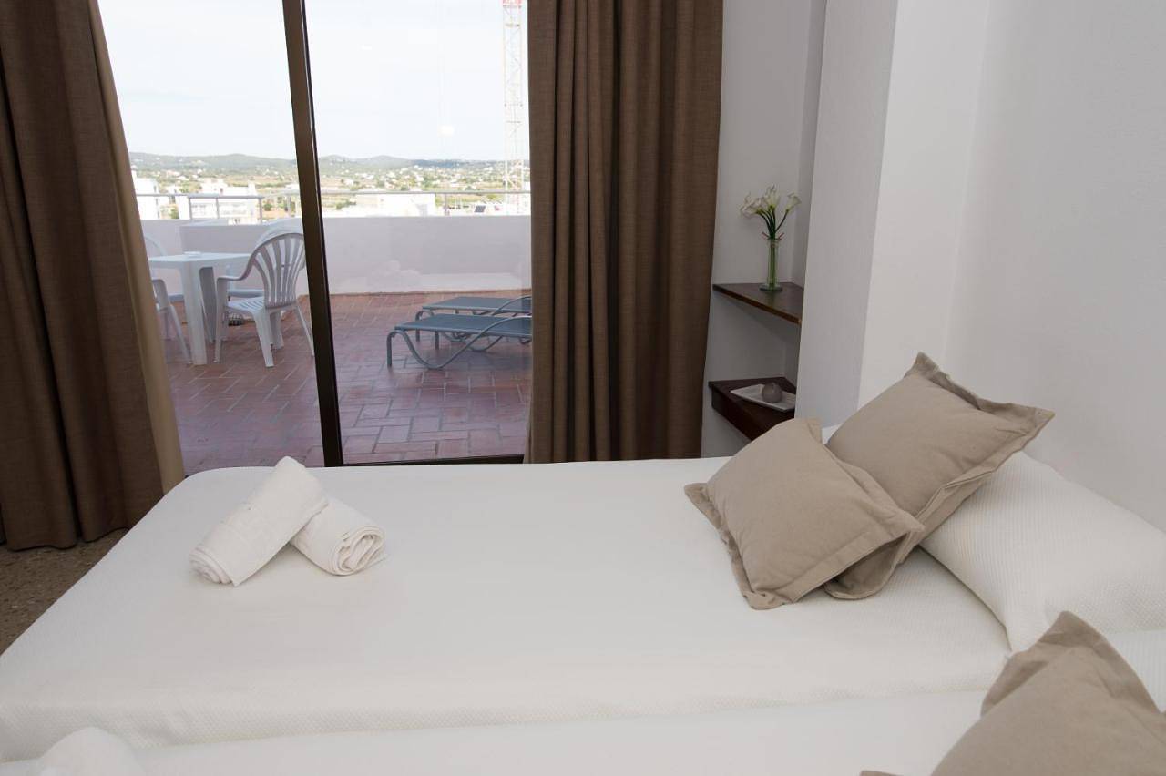 Appartement entier, Apartamentos Mestret in Ocean Beach Ibiza, Sant Antoni de Portmany
