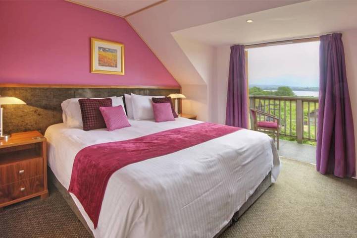 Drumlanrig Lodge mit Whirlpool und Blick auf Loch Lomond in Loch Lomond, Stirling und Umgebung