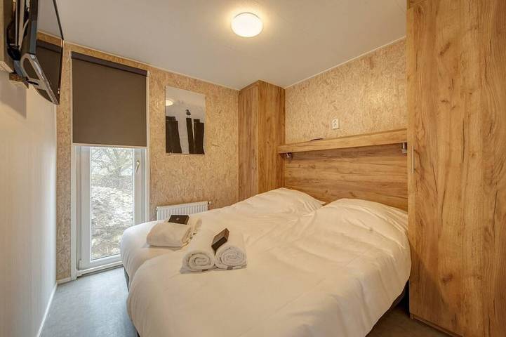 Chalet für 6 Personen, mit Pool und Terrasse, mit Haustier in Den Haag - 2